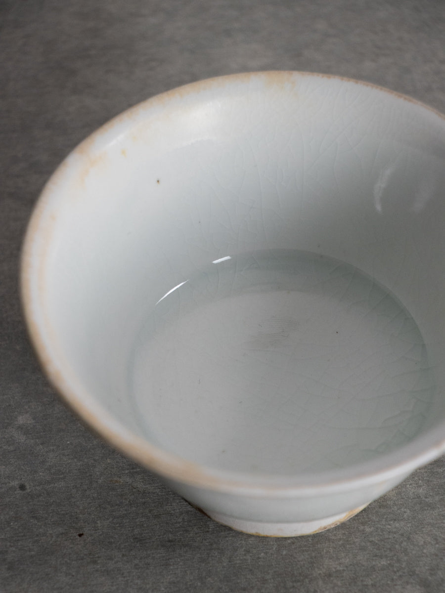 白磁端反碗（白）