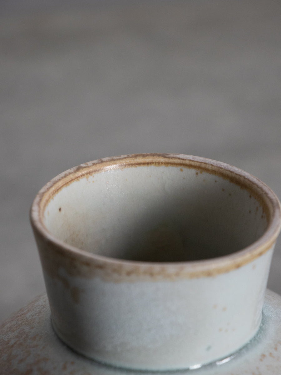 白磁カブ花瓶_中