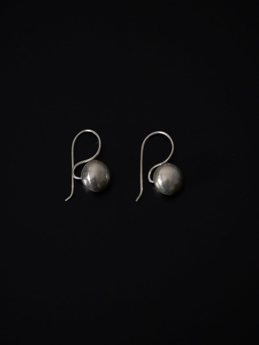 カレンシルバーイヤリング (L04)