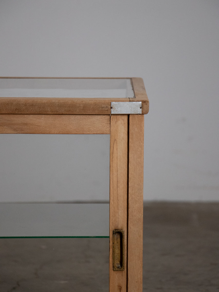 小さなガラスケース