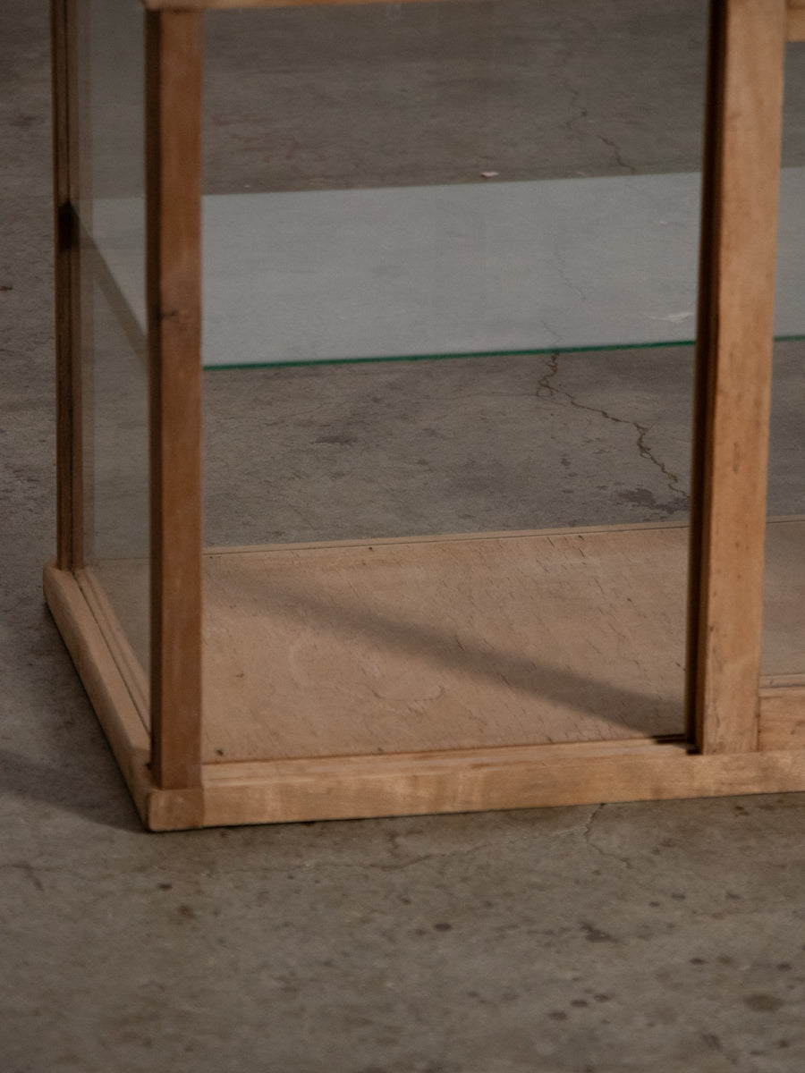 小さなガラスケース