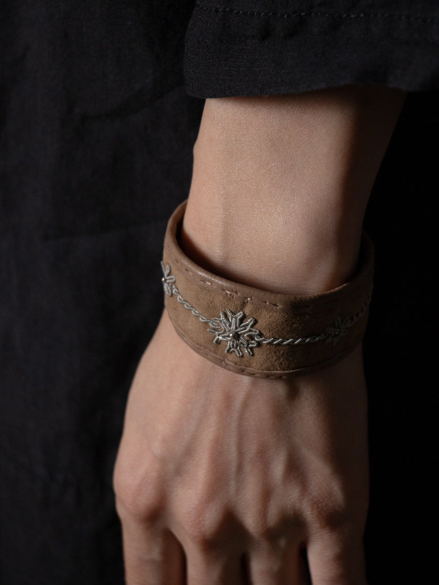 Cr.01 MOスウェード×MO