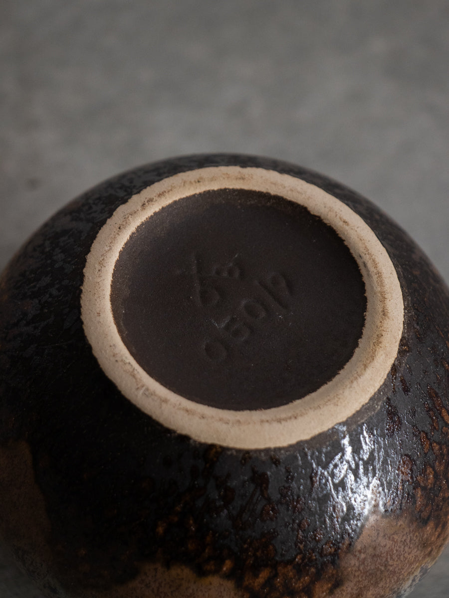 Dumler and Breiden 茶釉花器