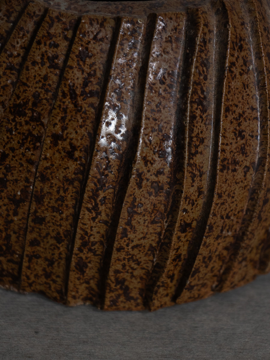 Studio Pottery 螺旋花器