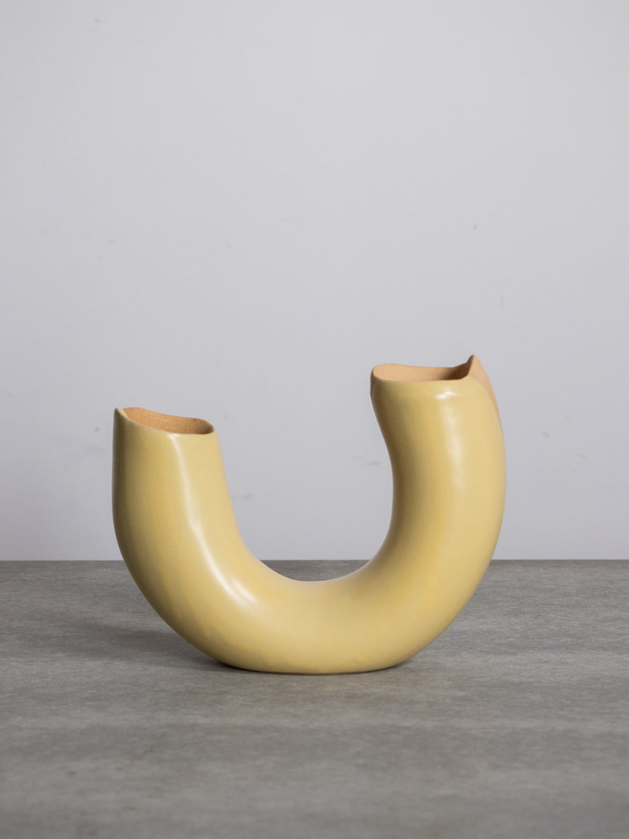 U型いけばな花器