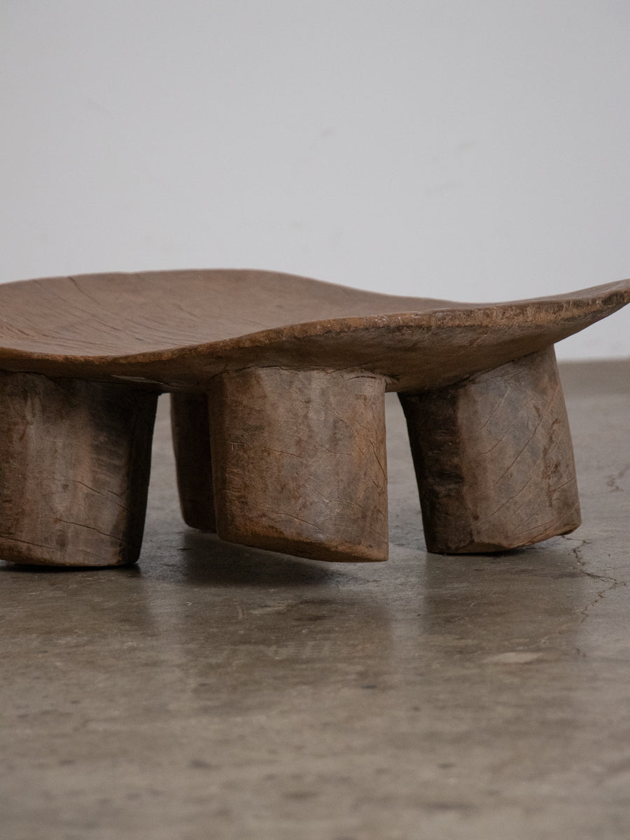 セヌフォ族スツール