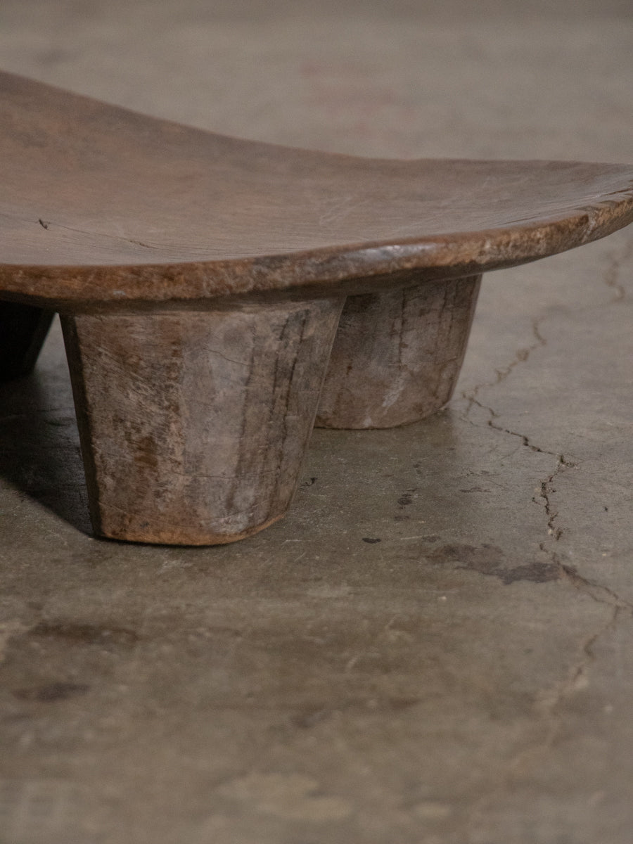 セヌフォ族スツール