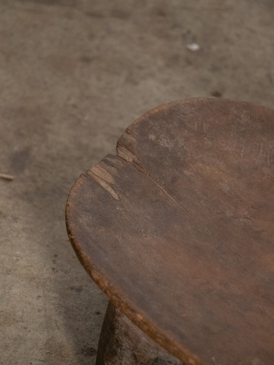 セヌフォ族スツール