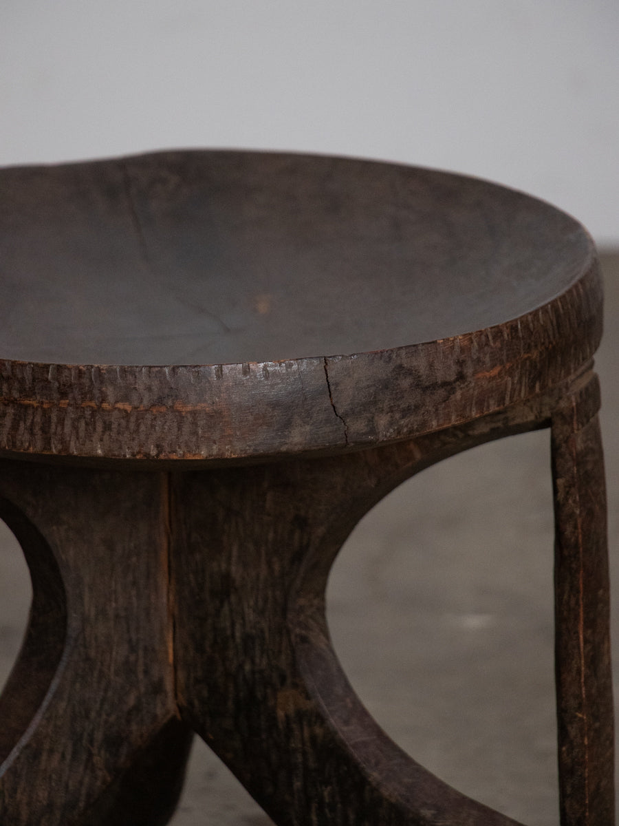 ジンマ族スツール