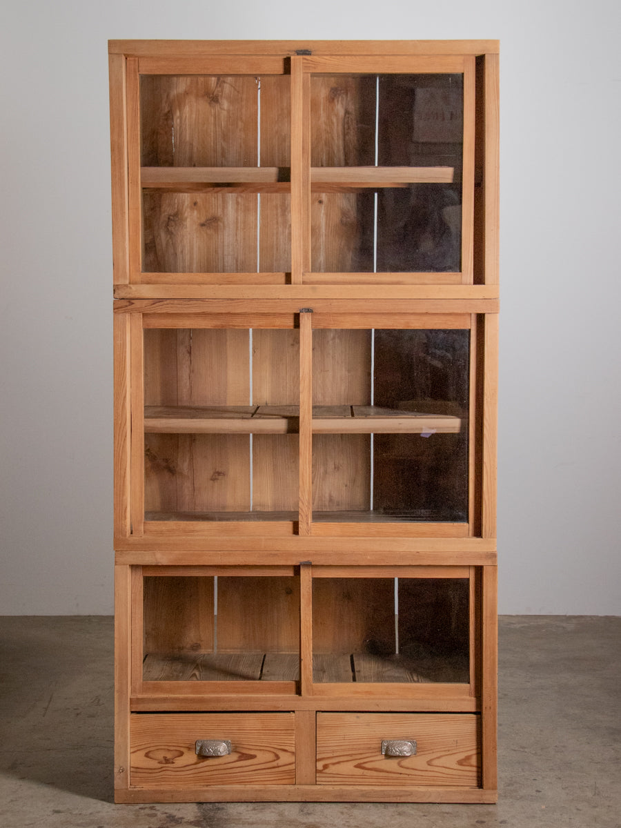 無垢の3段重ね棚