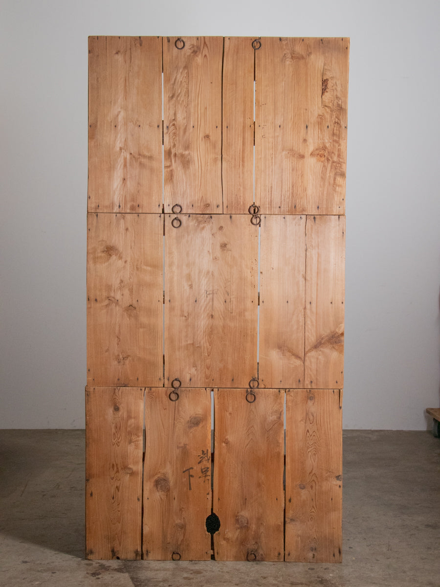 無垢の3段重ね棚