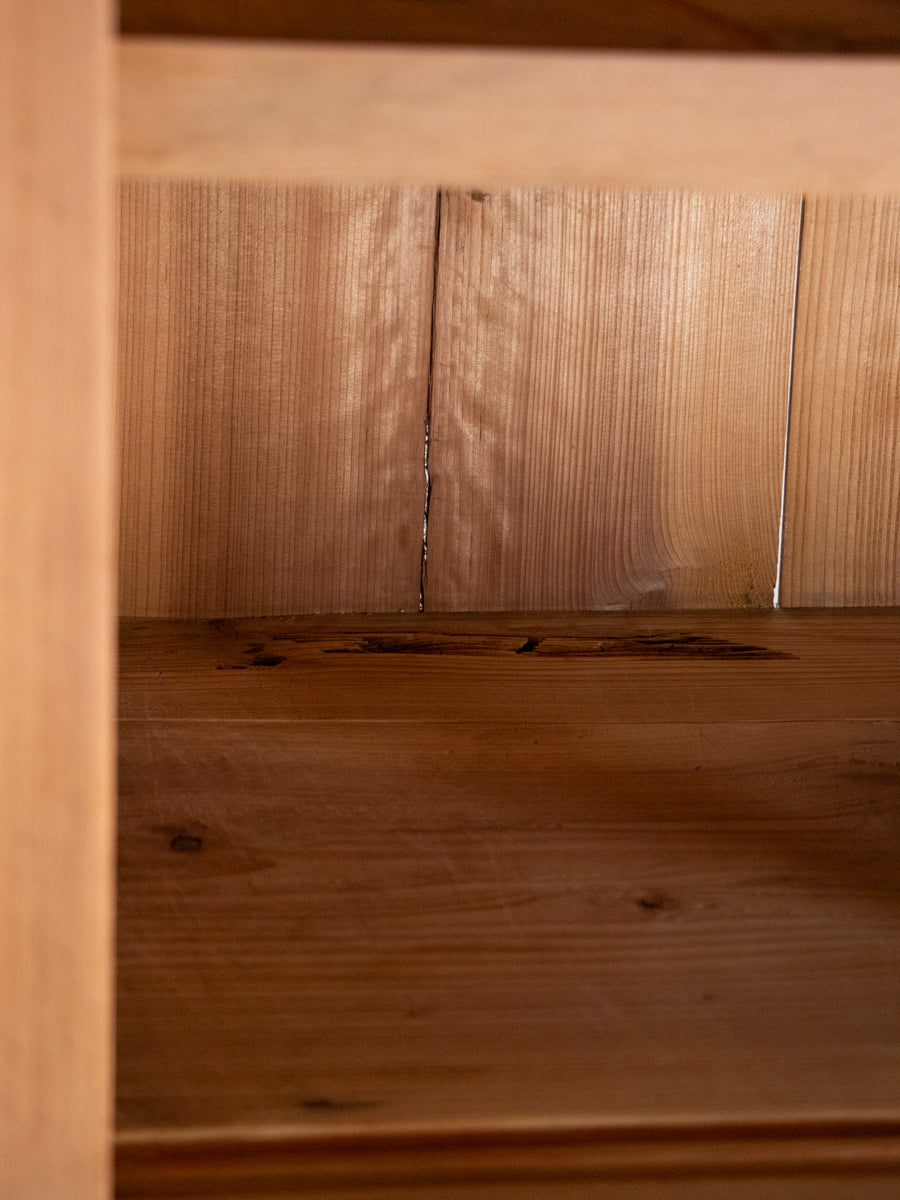 無垢の3段重ね棚