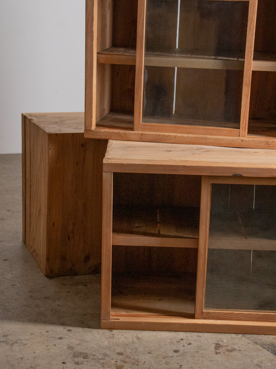 無垢の3段重ね棚