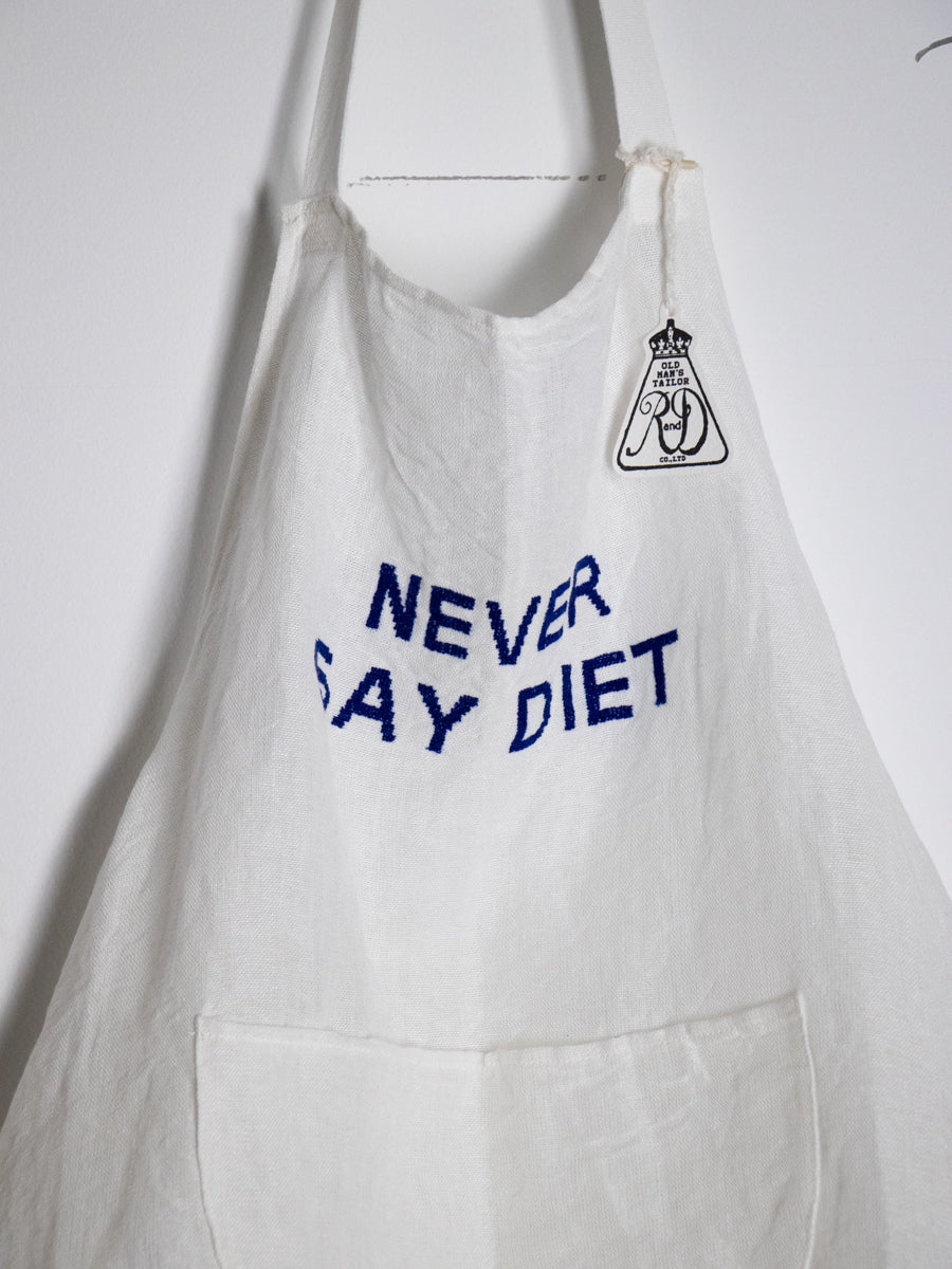 APRON B :NEVER SAY DIET