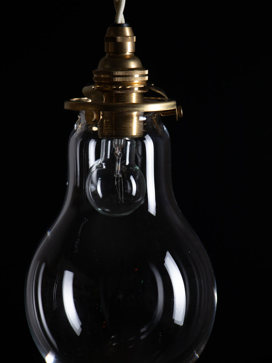 照明   電球   クリア