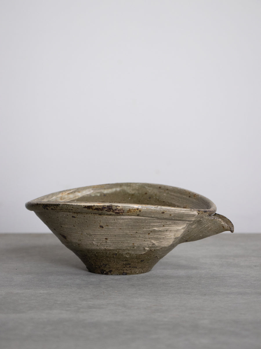 刷毛目片口　大