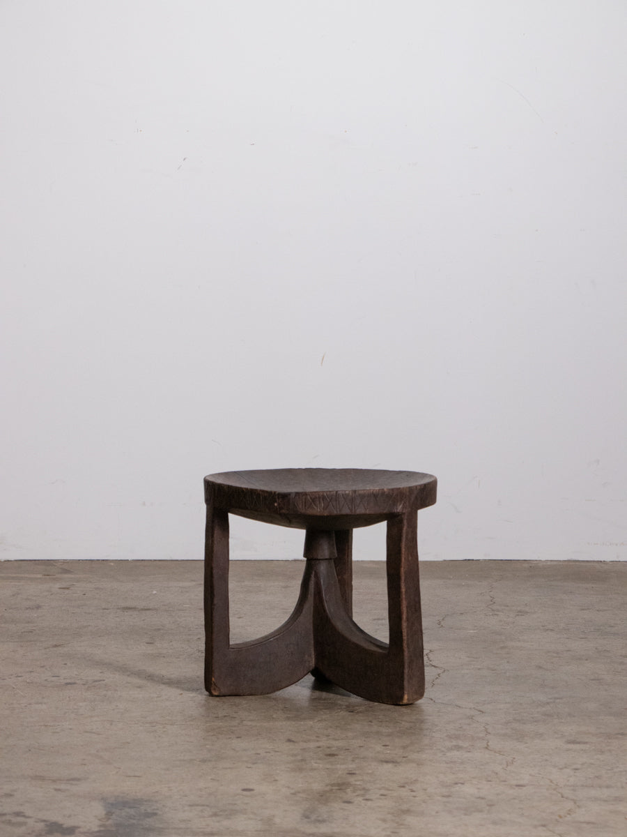 ジンマ族スツール