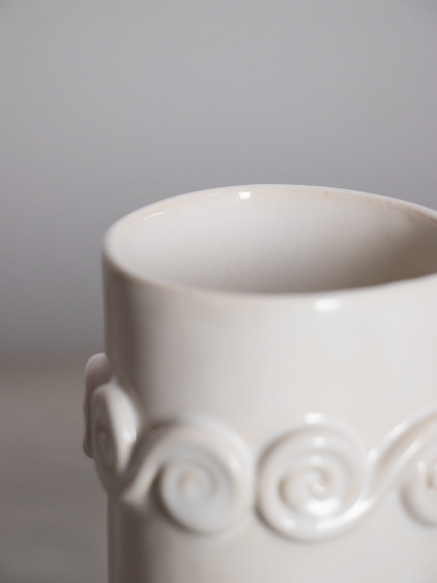 VOLUTE / M