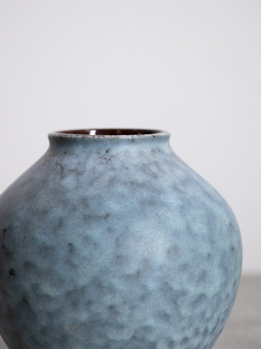 Carstens Tönnieshof 652-13 青釉花器