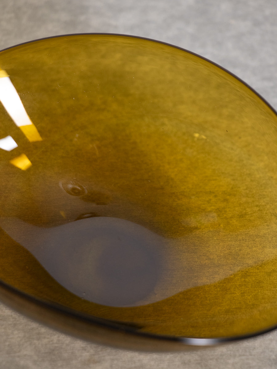 Lotus Oval Bowl (S) / Brown