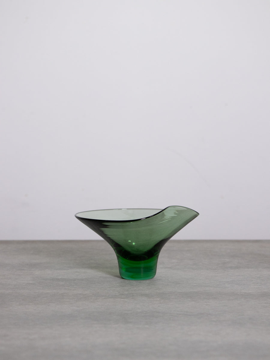 反鉢 / Green