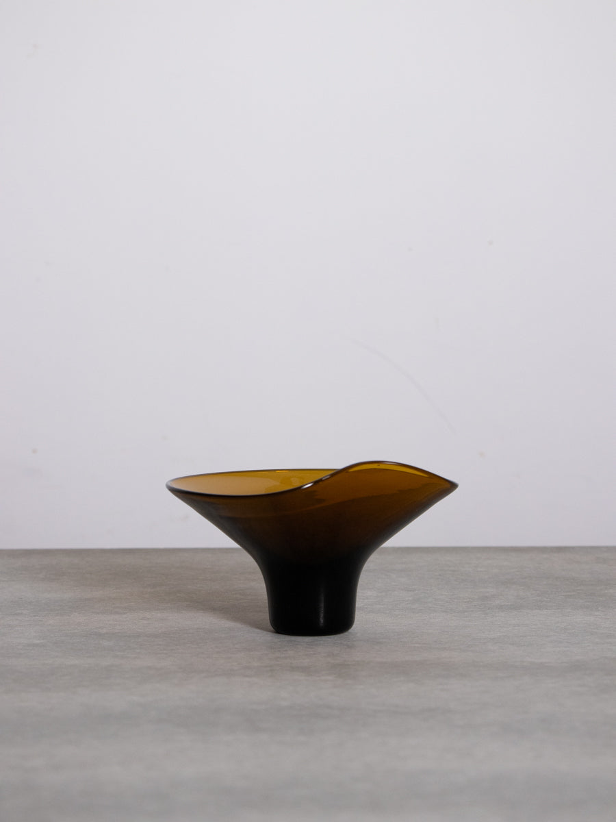 反鉢 / Brown