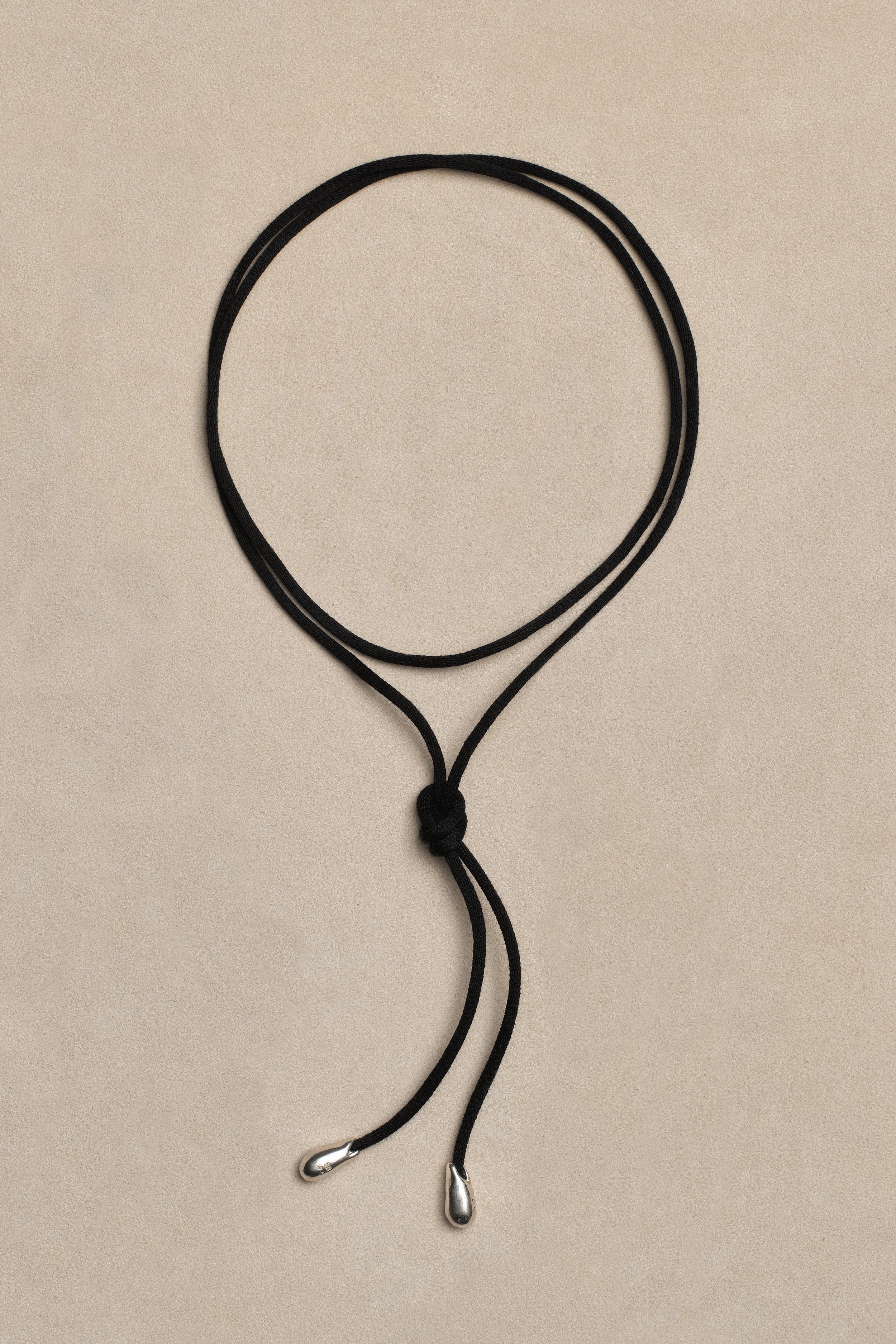 Elegant Shoelace Choker, Black