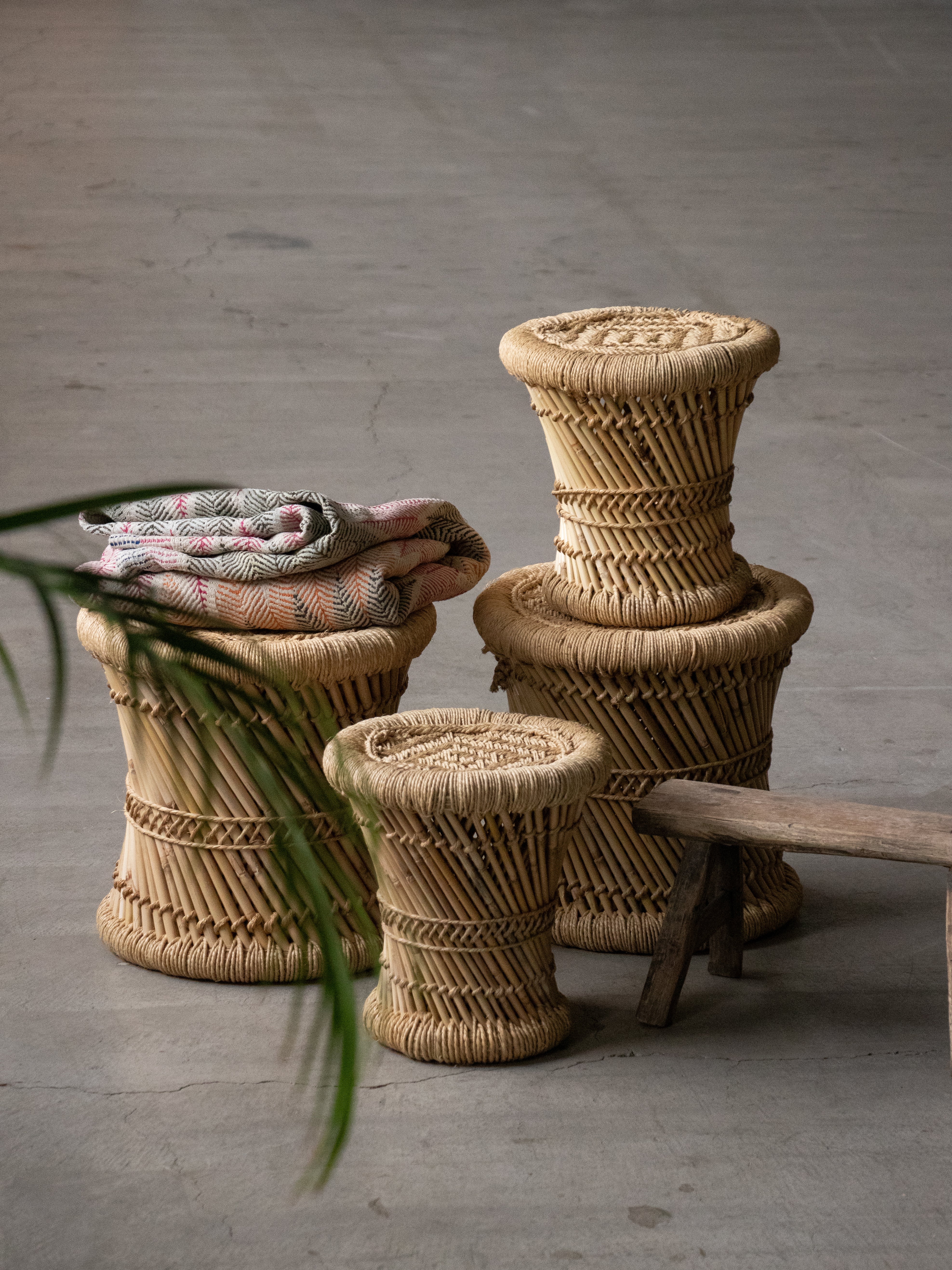 REED STOOL 大