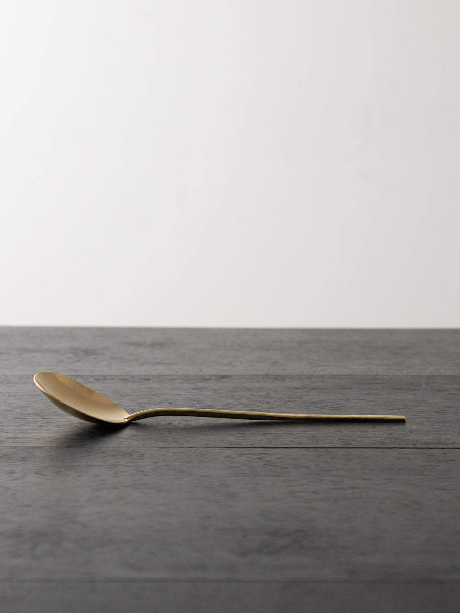 Serving spoon